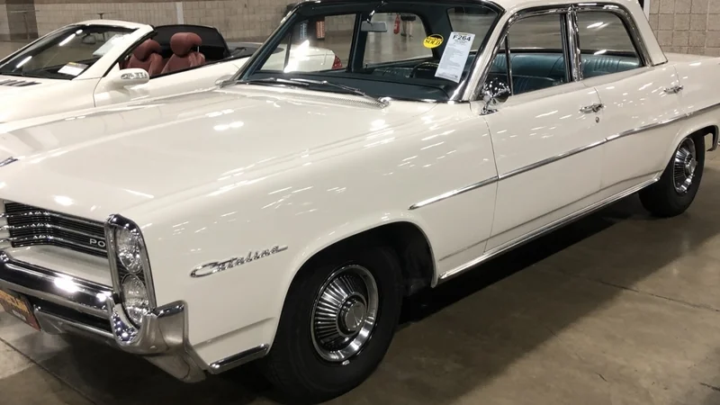 1964 Pontiac Catalina 3