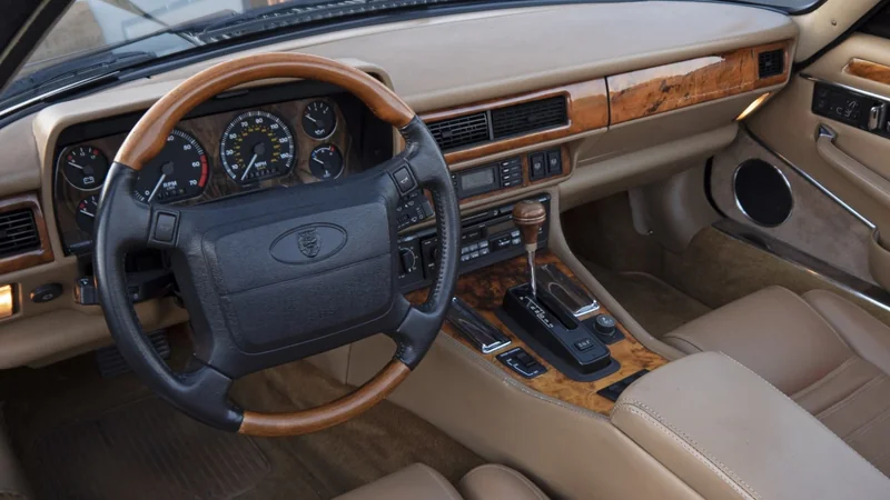 1994 Jaguar XJS 4