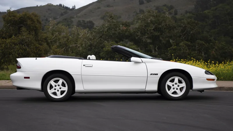 1997 Chevrolet Camaro Z28 9