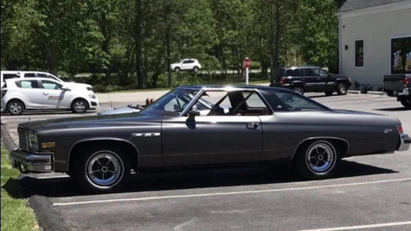 1976 Buick LeSabre 2