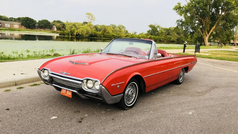 1962 Ford Thunderbird 2