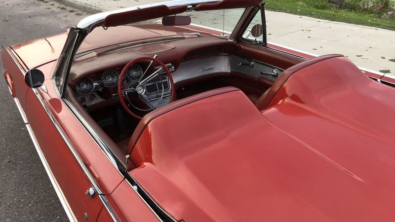 1962 Ford Thunderbird 5