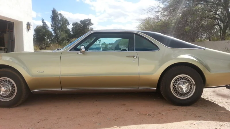 1968 Oldsmobile Toronado 4