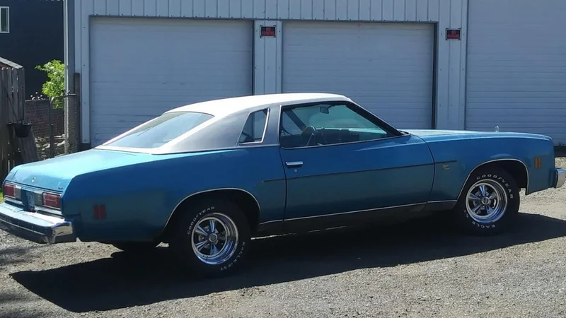 1975 Chevrolet Chevelle 2