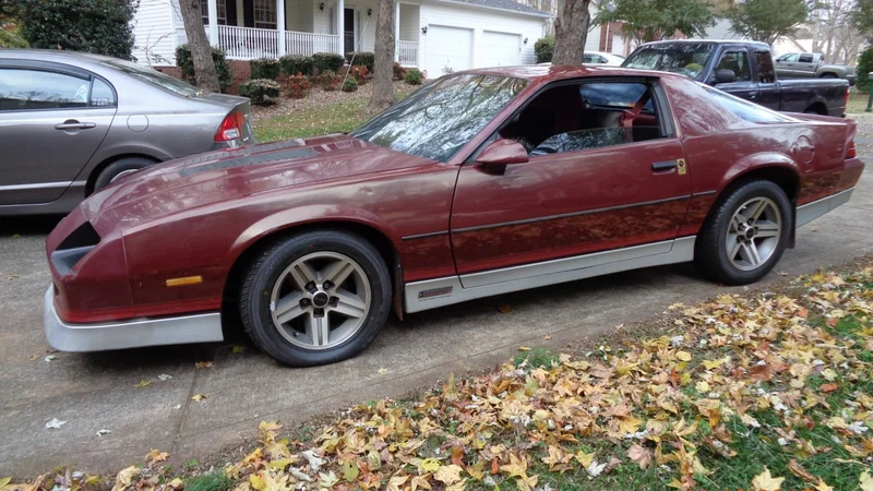 1985 Chevrolet Camaro 2