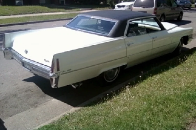 1970 Cadillac Deville in Minneapolis 5
