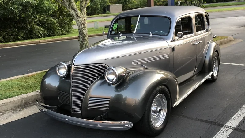 1939 Chevrolet Master Deluxe 4