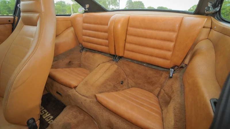 1977 Porsche 911 6