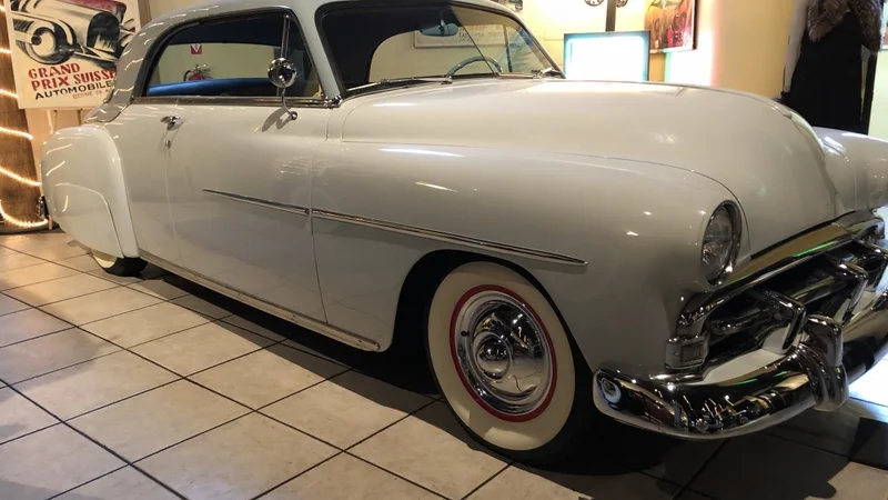 1952 Plymouth Belvedere 11