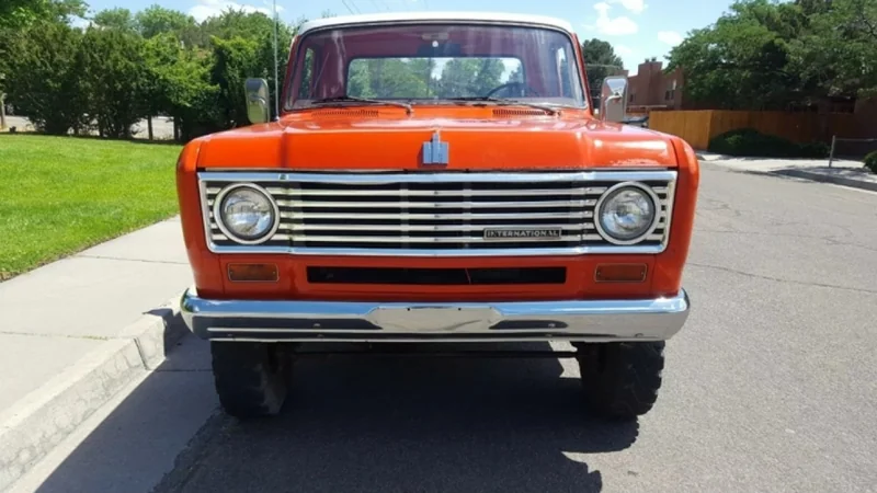 1975 International 200 3