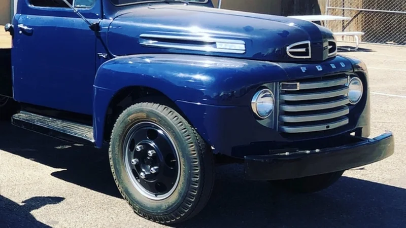1949 Ford F5 5