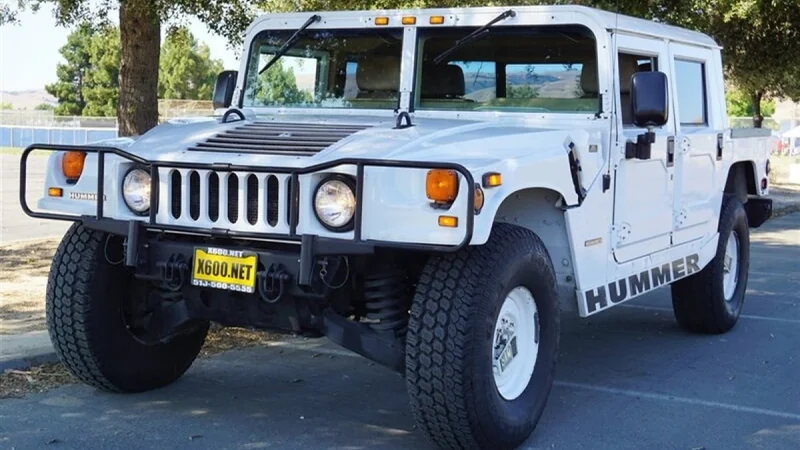 1996 AM General Hummer H1 3