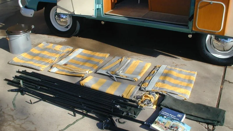 1963 Volkswagen Campmobile 12