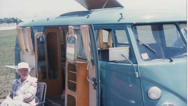 1963 Volkswagen Campmobile 16