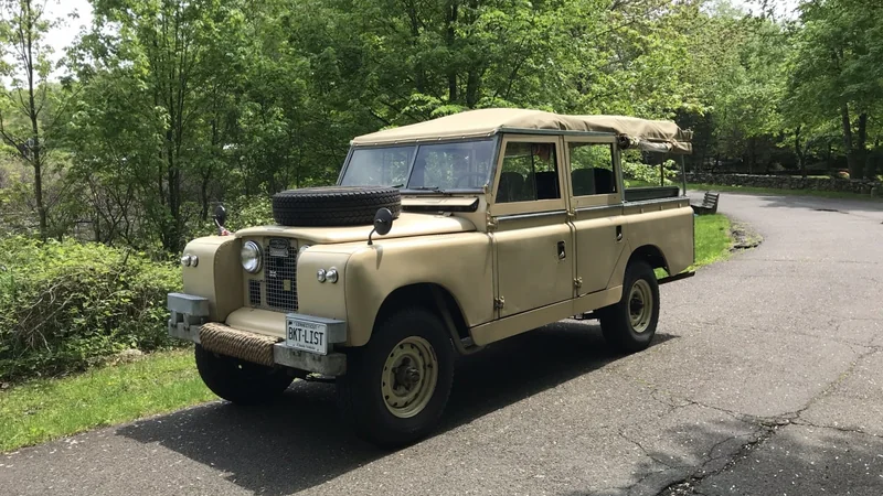 1967 Land Rover Series IIA 109 5