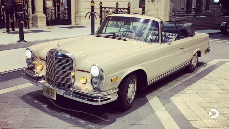1968 Mercedes-Benz 280SE 3