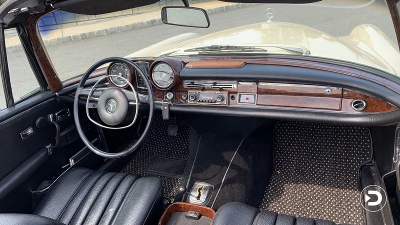 1968 Mercedes-Benz 280SE 6