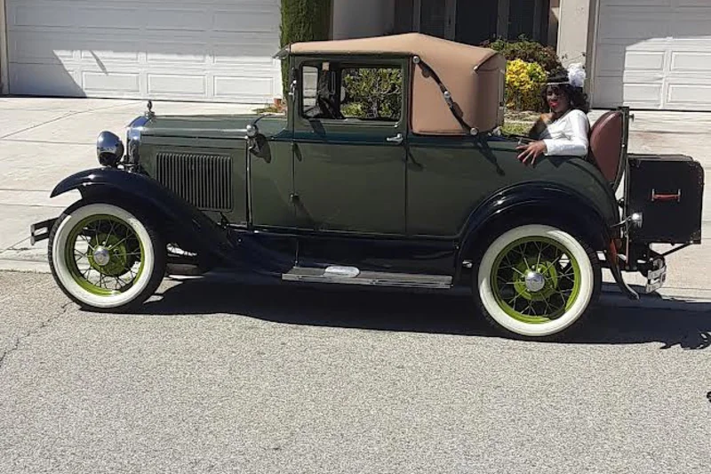 1930 Ford Model A Sport Coupe 2