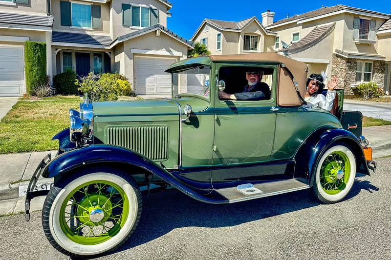 1930 Ford Model A Sport Coupe 4
