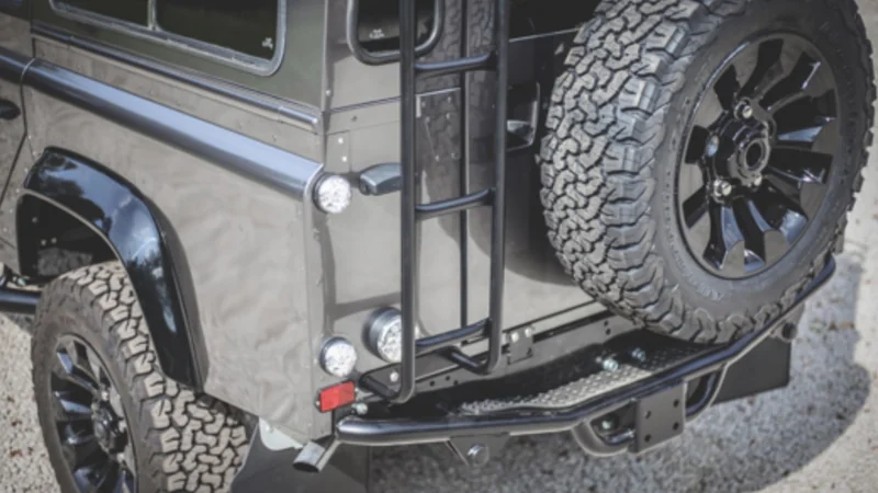 1984 Land Rover 110 6
