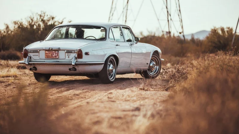 1974 Jaguar XJ6 9