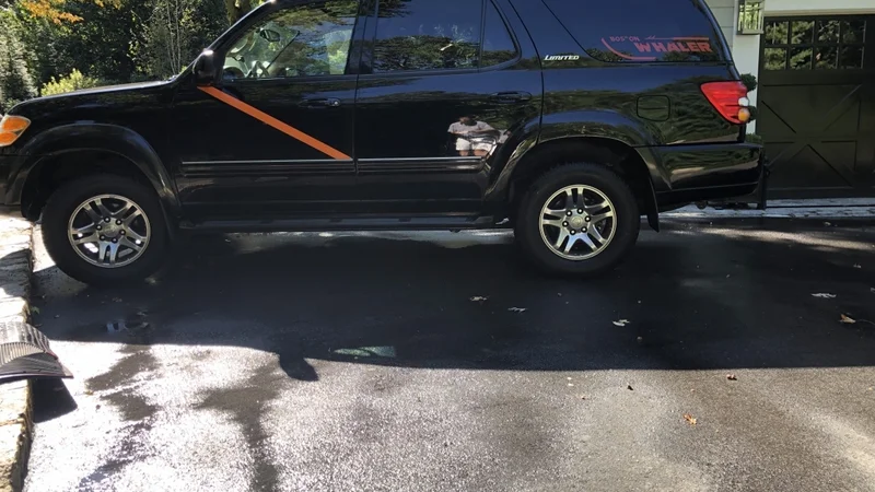2003 Toyota Sequoia 4