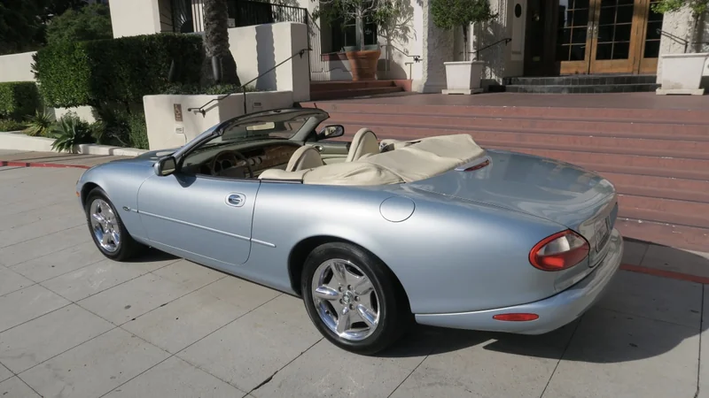 1997 Jaguar XK8 3