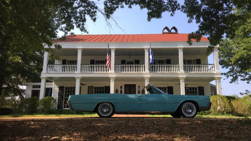 1967 Lincoln Continental 4