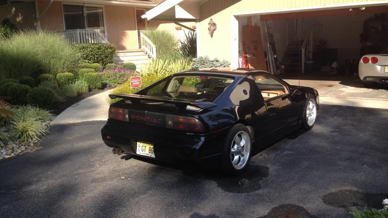 1986 Pontiac Fiero GT 5