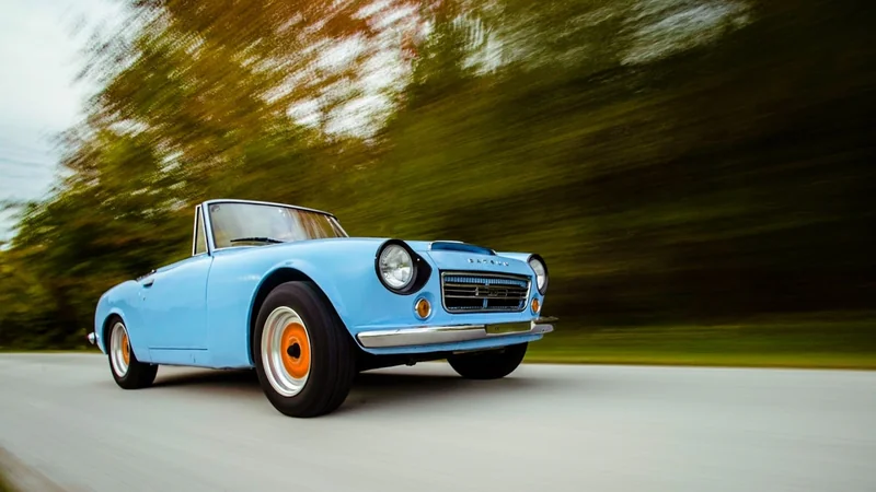 1968 Datsun 2000 2