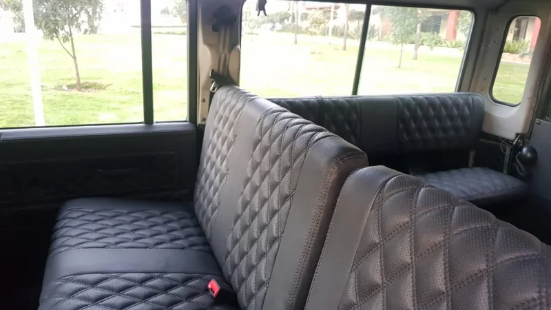 1973 Land Rover Sanana 13