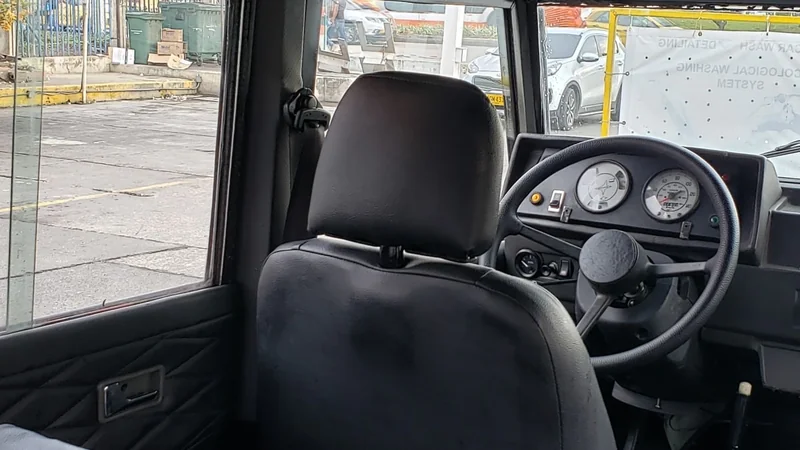 1973 Land Rover Sanana 16
