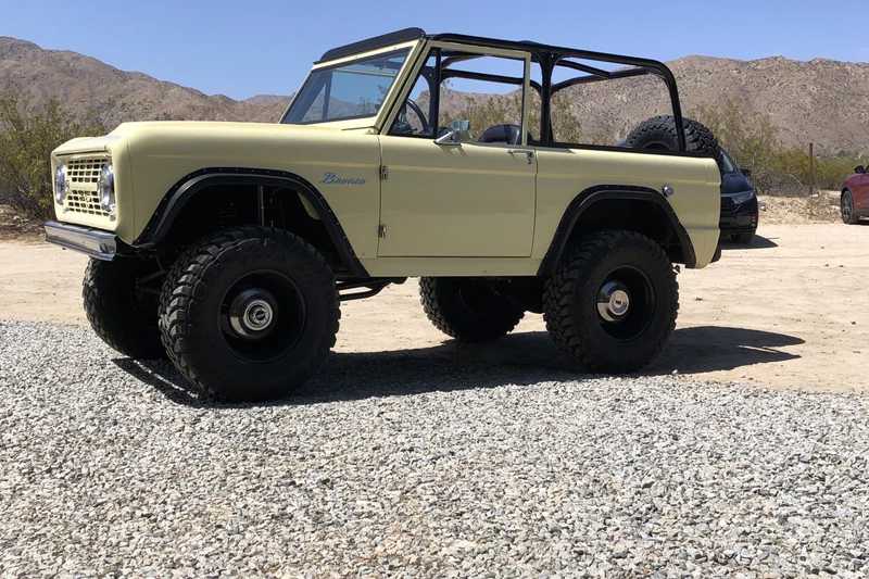 1967 Ford Bronco 3