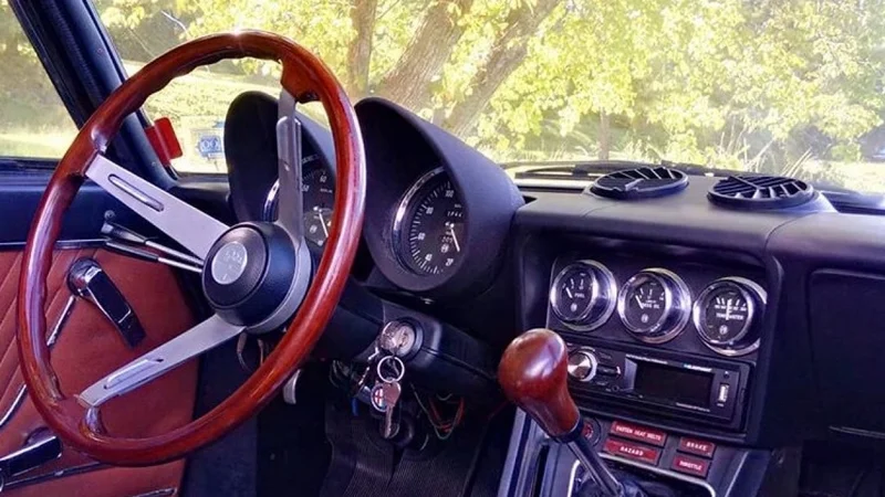 1975 Alfa Romeo Spider 2
