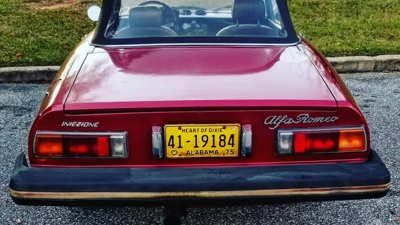 1975 Alfa Romeo Spider 6