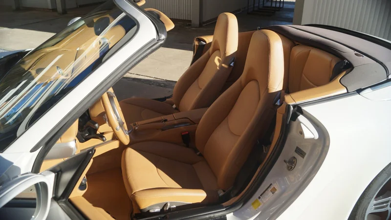 2010 Porsche 911 Carrera S 14
