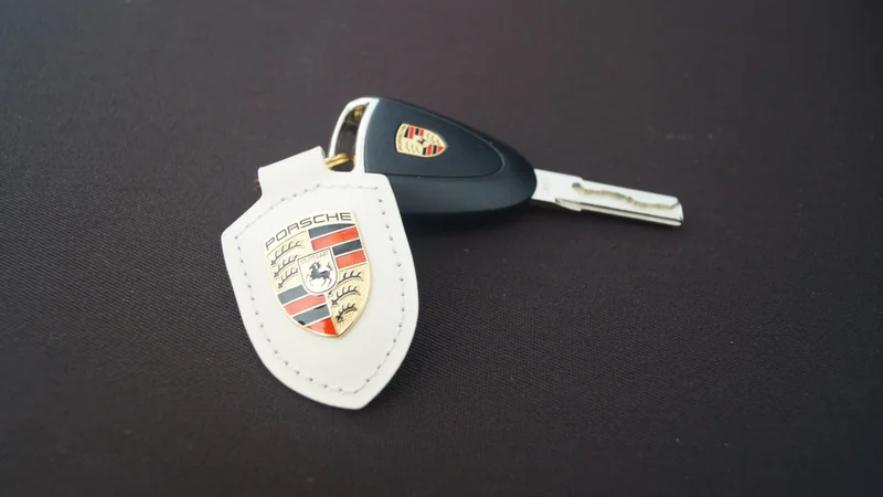 2010 Porsche 911 Carrera S 16