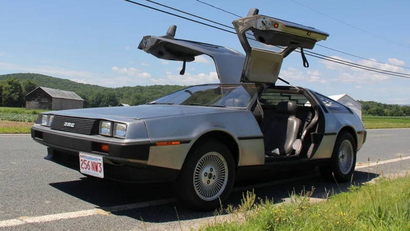 1983 DeLorean DMC-12