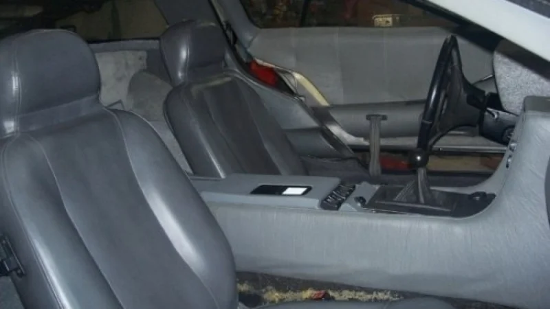 1983 DeLorean DMC-12