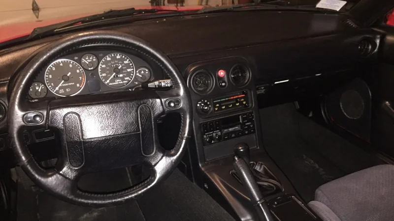 1990 Mazda Miata 4