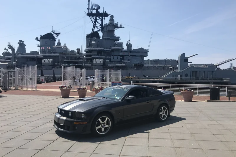 2007 Ford Mustang 2