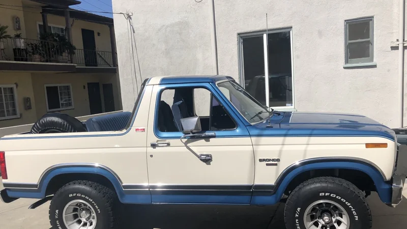 1982 Ford Bronco 5