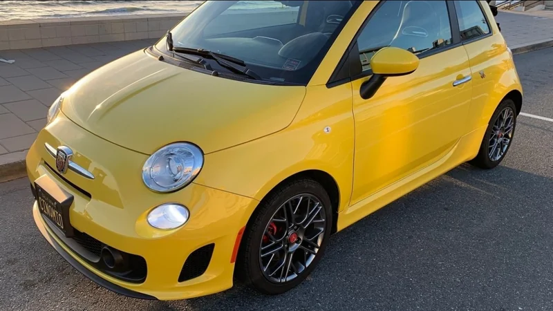 2017 Fiat 500c Abarth 2