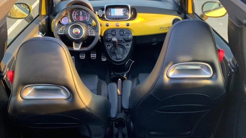 2017 Fiat 500c Abarth 4