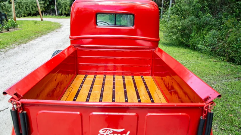 1947 Ford F-1 6