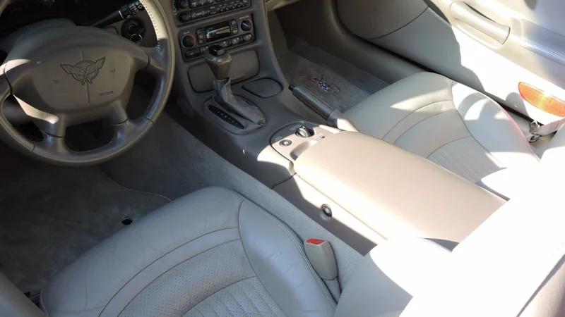2003 Chevrolet Corvette 5