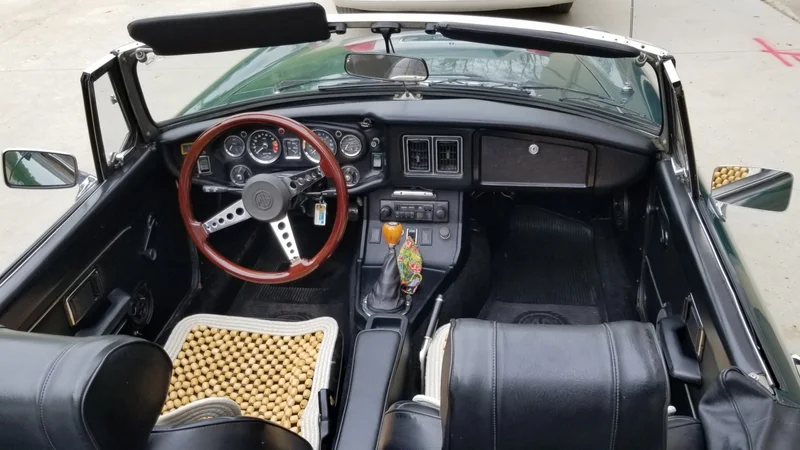 1973 MG MGB 3
