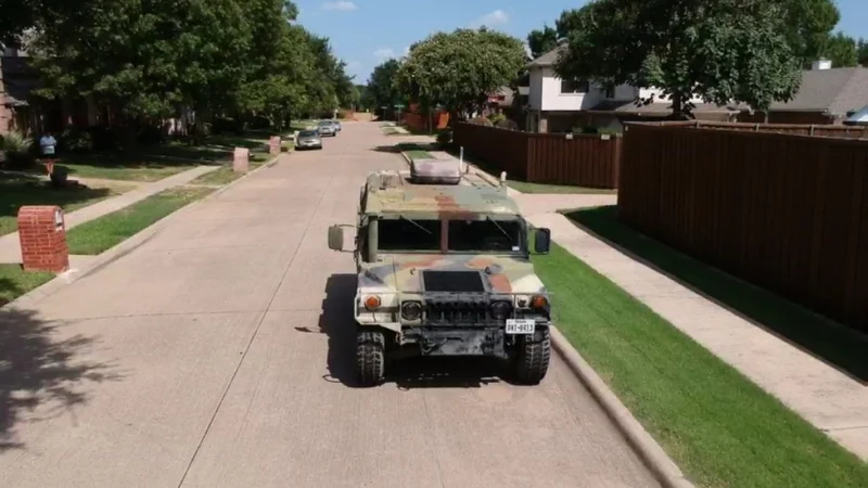 1986 AM General Humvee 10