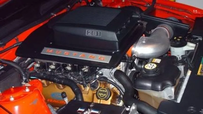 2005 Ford Mustang 5