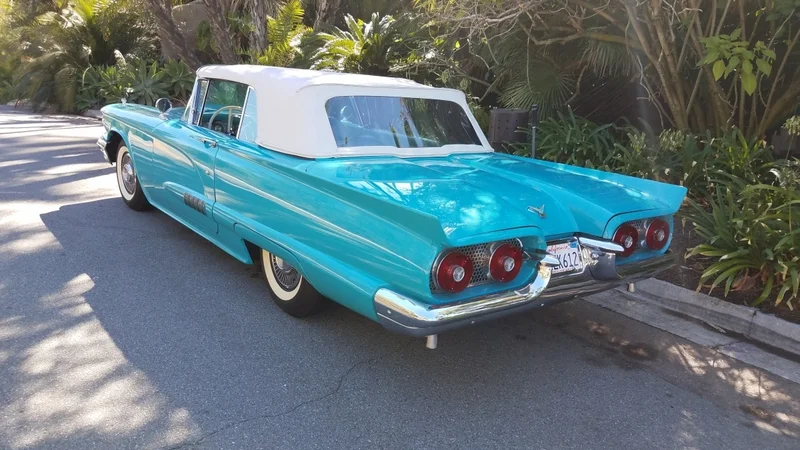 1958 Ford Thunderbird